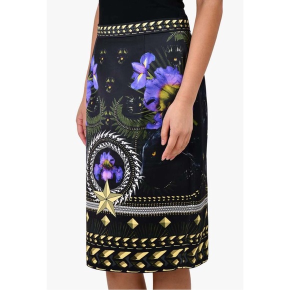 GIVENCHY skirt - Picture 2 of 3
